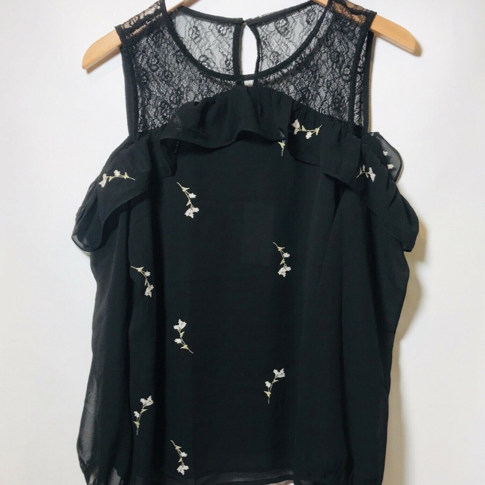 Lucky Brand Women's Cold Shoulder Lace Top, Black